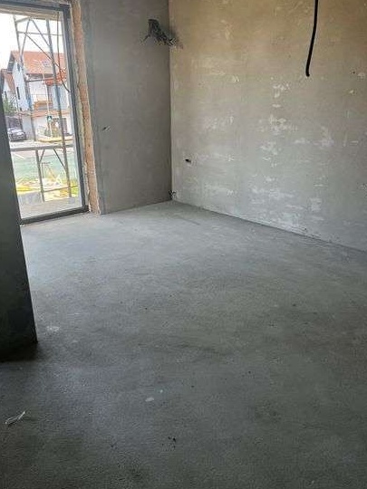 Vilă Ghimbav cu garaj . Segmentul premium