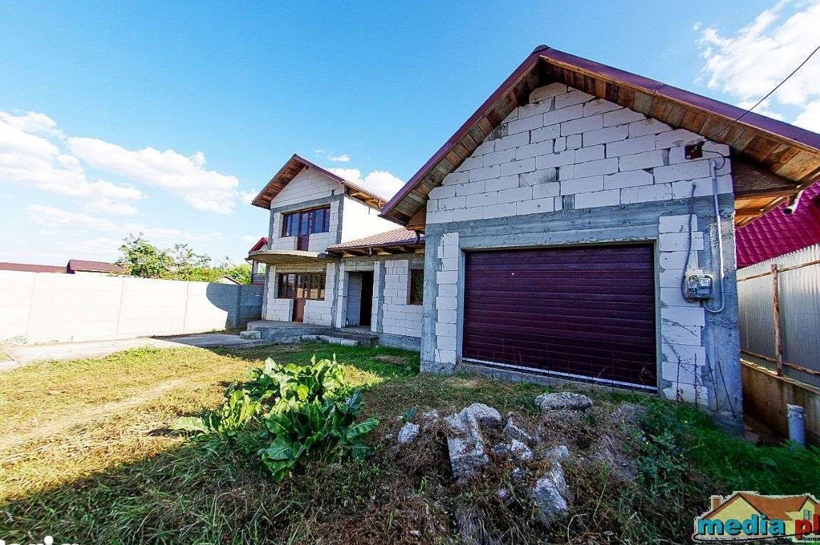 Vila in constructie Vanatori