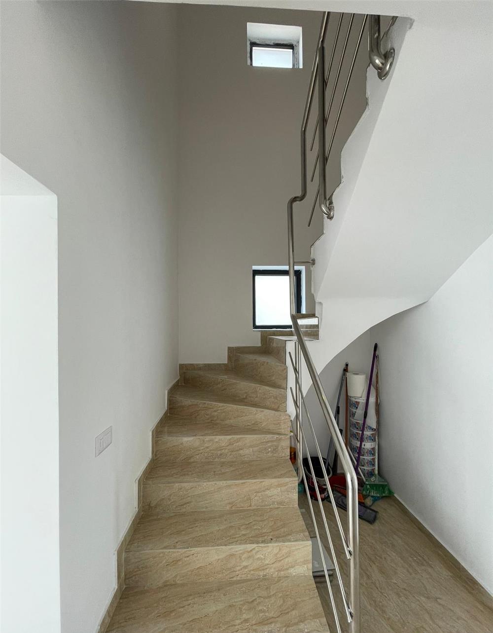 Vila individuala 4 camere 130mpu + teren 300mp - DISPONIBILA IMEDIAT