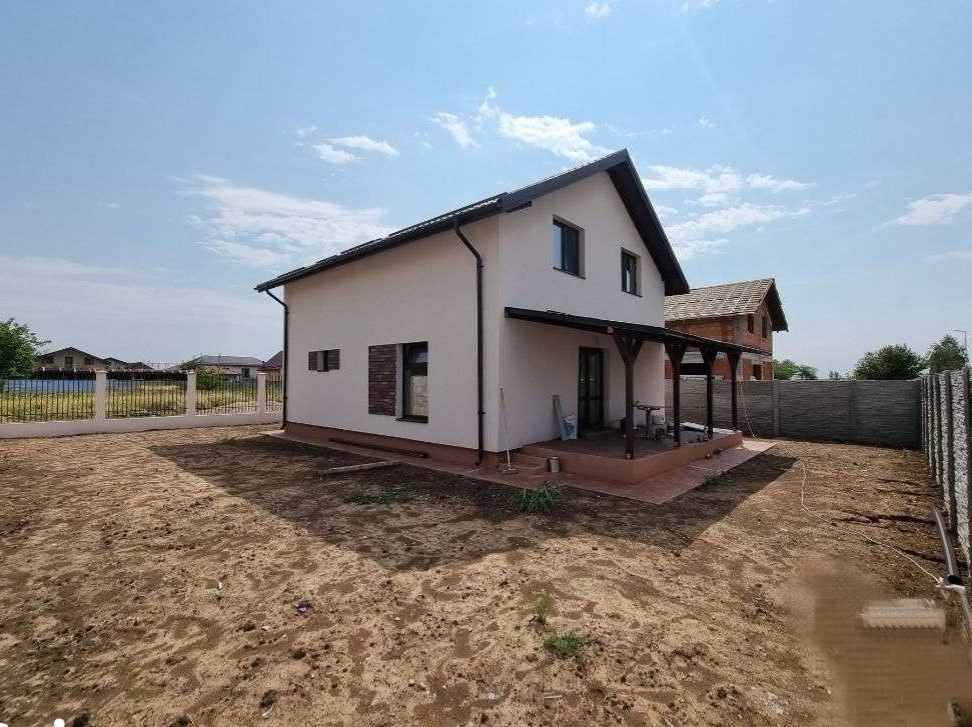 Vila individuala P+E / Comuna Berceni cu incalzire in pardoseala
