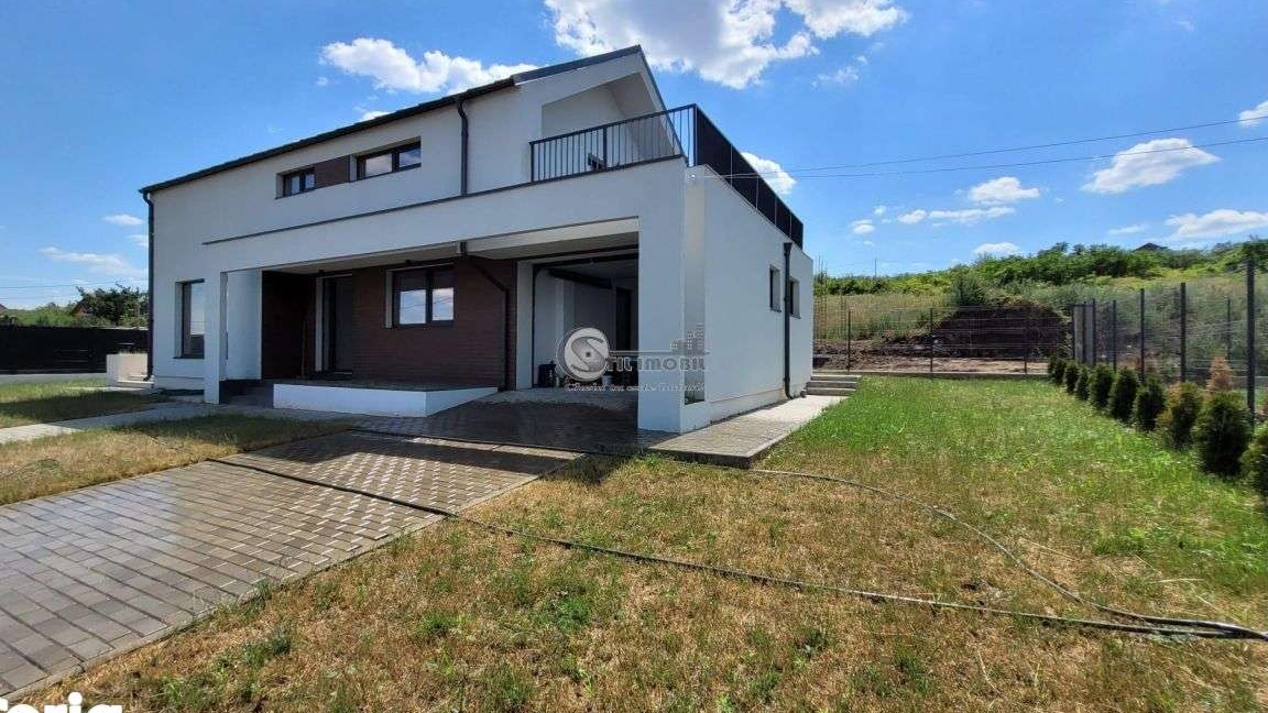 Vila moderna de vanzare in Tomesti