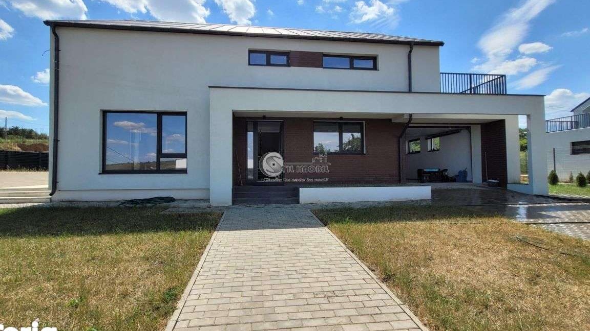 Vila moderna de vanzare in Tomesti