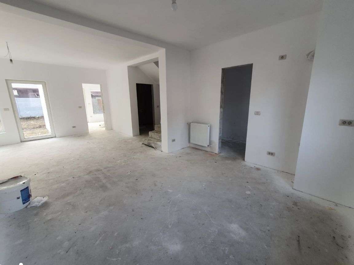 Vila noua de vanzare in Via Carmina, Vladimirescu, Arad (comision 0)