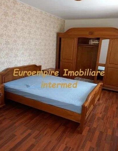 Vila P+1, 6 camere de inchiriat zona Anda