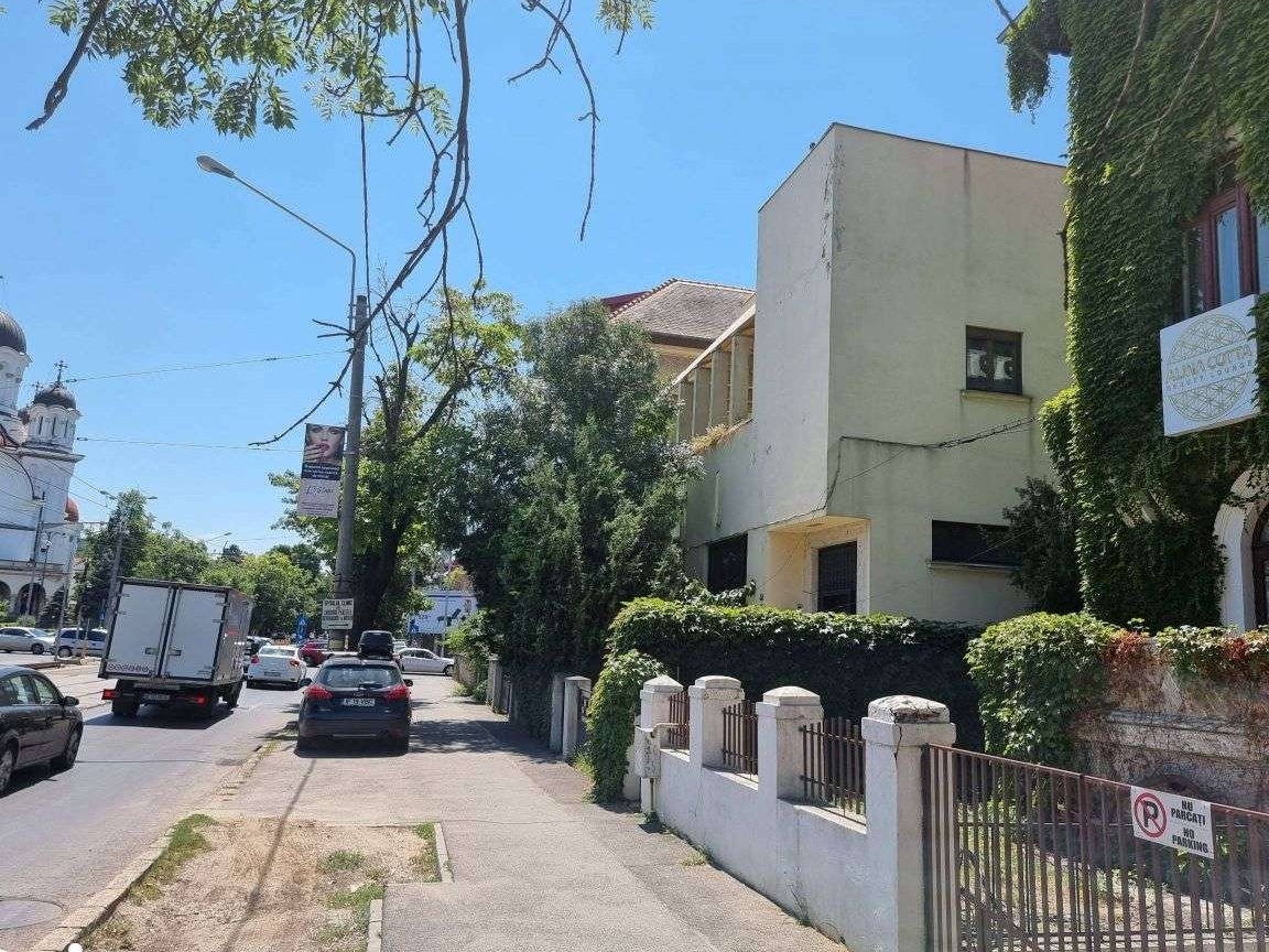 Vila superba Manastirea Casin