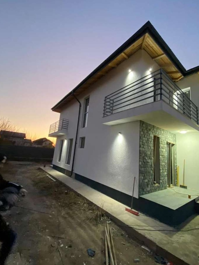 Vila tip duplex || Berceni || 4 Camere