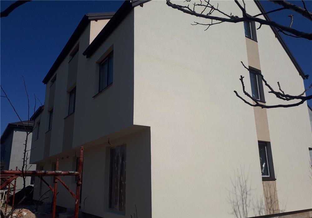 Vile noi de vanzare Rosu Chiajna 210 mp
