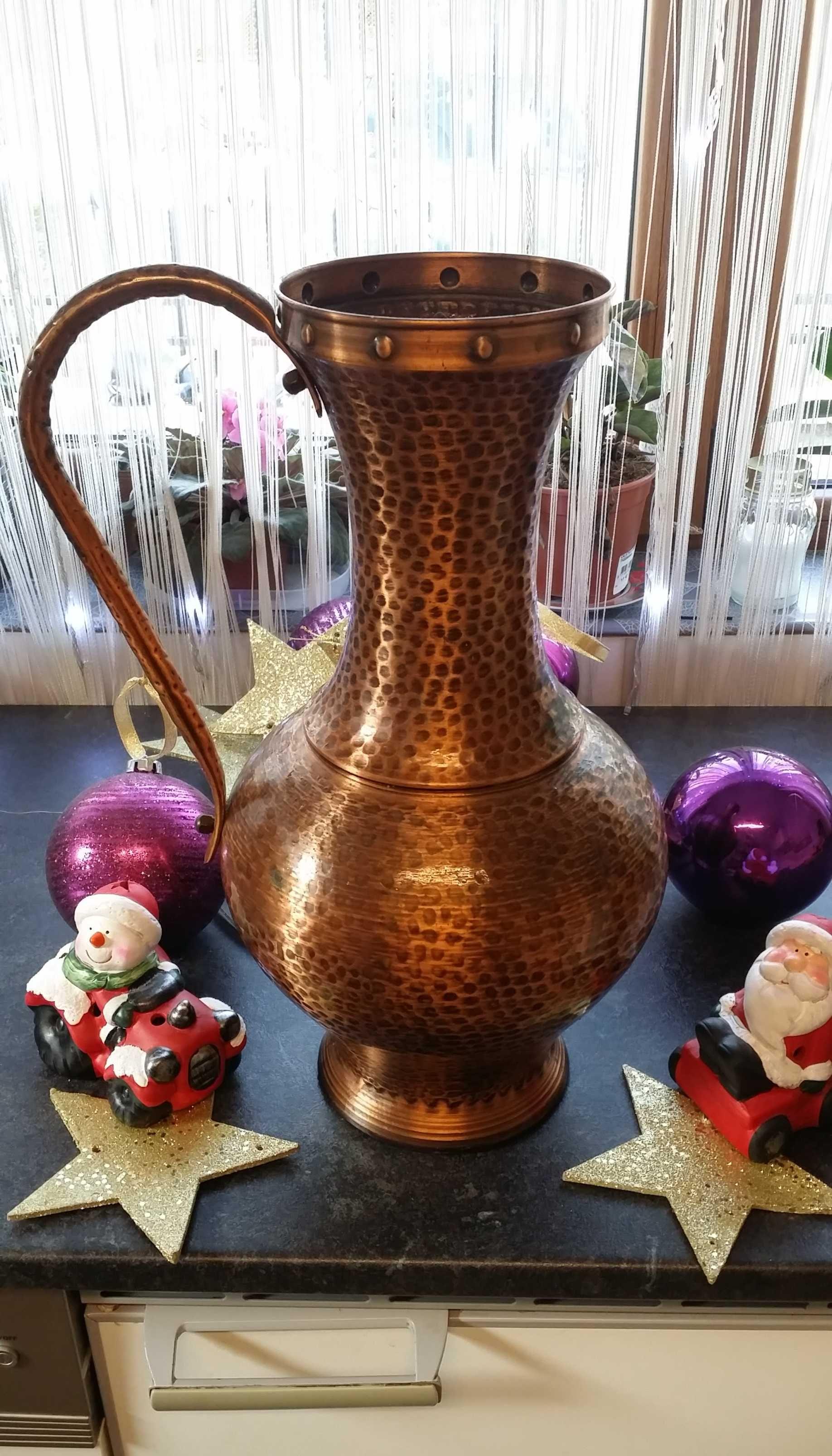 Vînd carafa decor