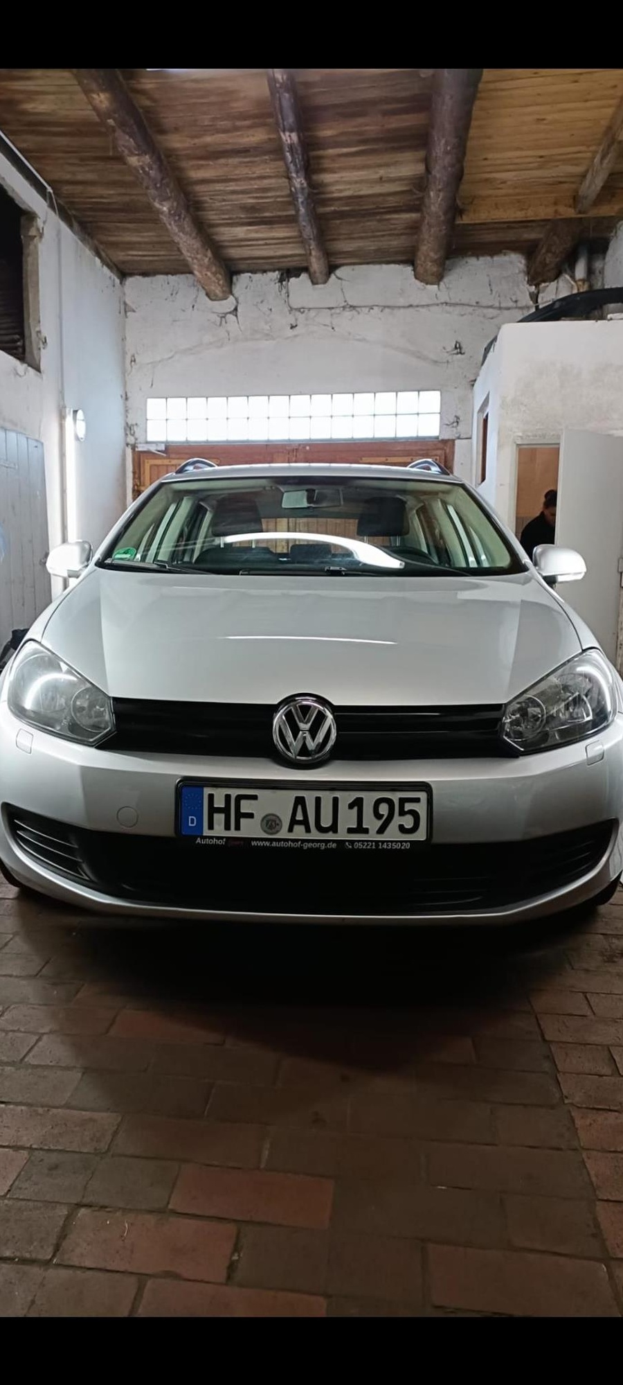 vind Golf 6 masina ajunge in tara 15 octombrie