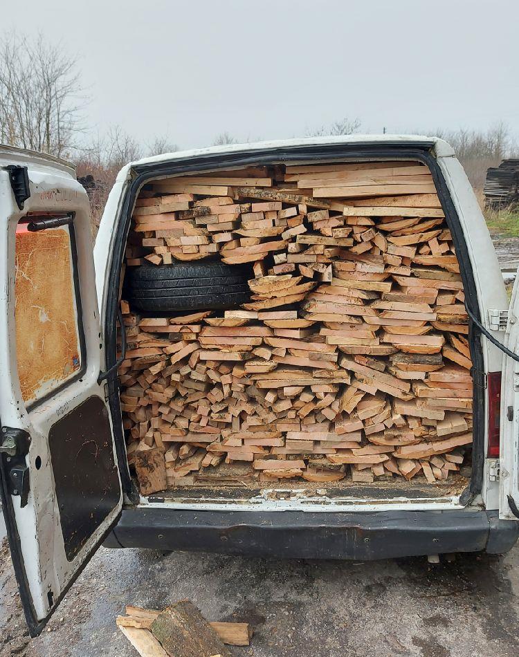 vînd Lemne de foc Deșeuri fag
