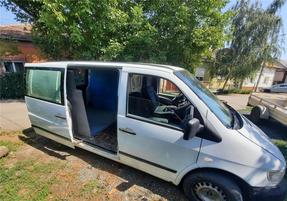 vînd Mercedes Vito 2 .2