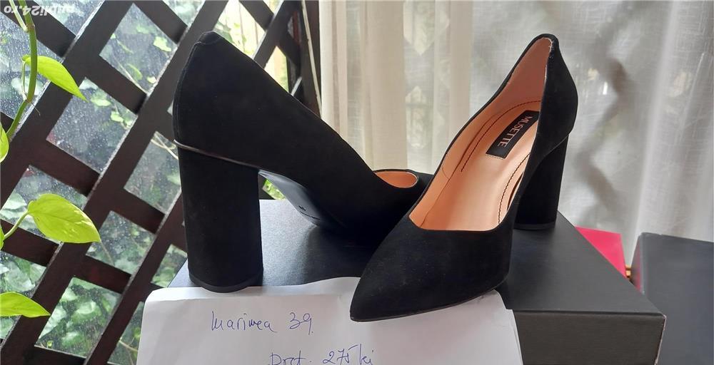 Vind pantofi 38-39,modele diverse,marci diverse