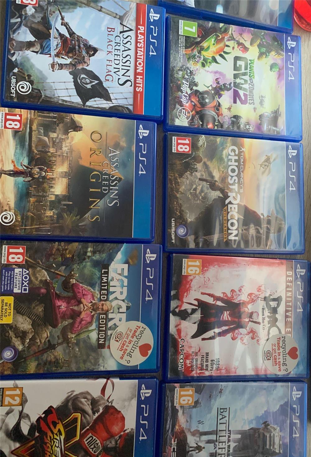 Vind Ps 4 +8 Jocuri+1 maneta