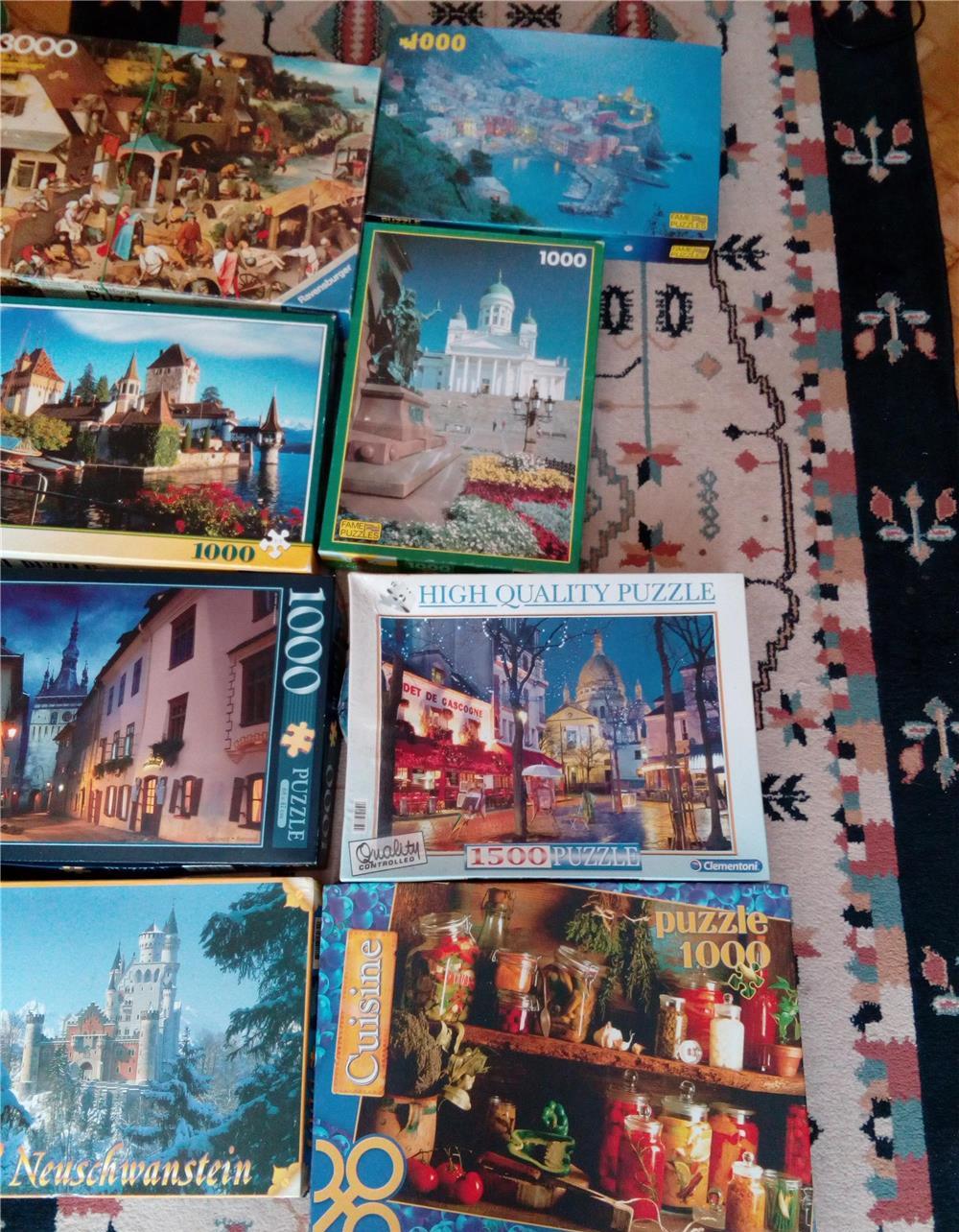 Vind PUZZLES diferite marimi in stare buna