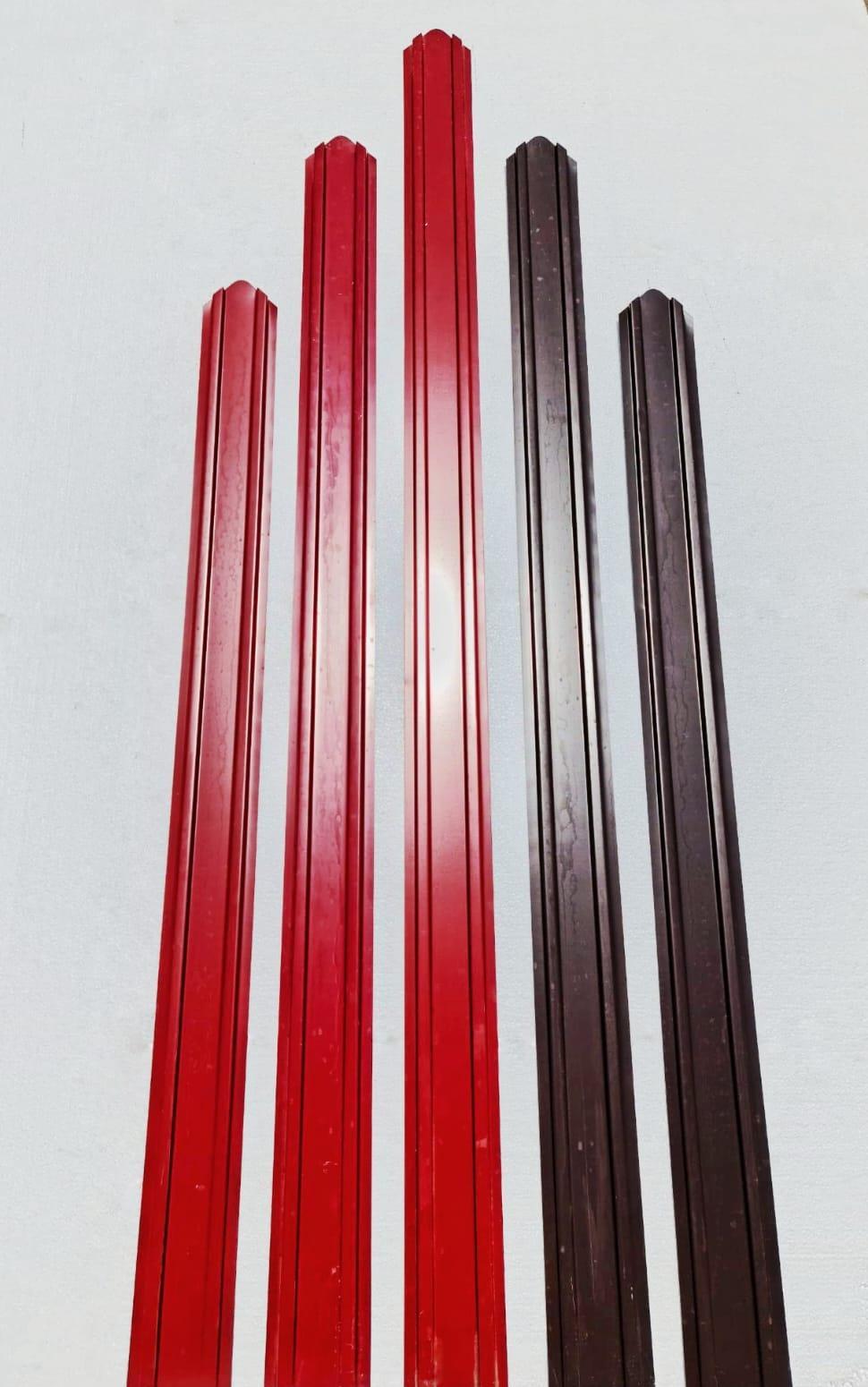 Vindem sipci metalice pentru gard