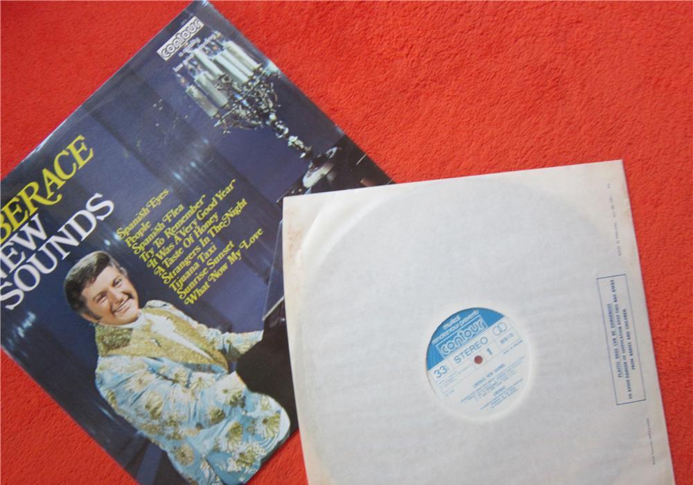 vinil Liberace  - New Sounds -made in UK