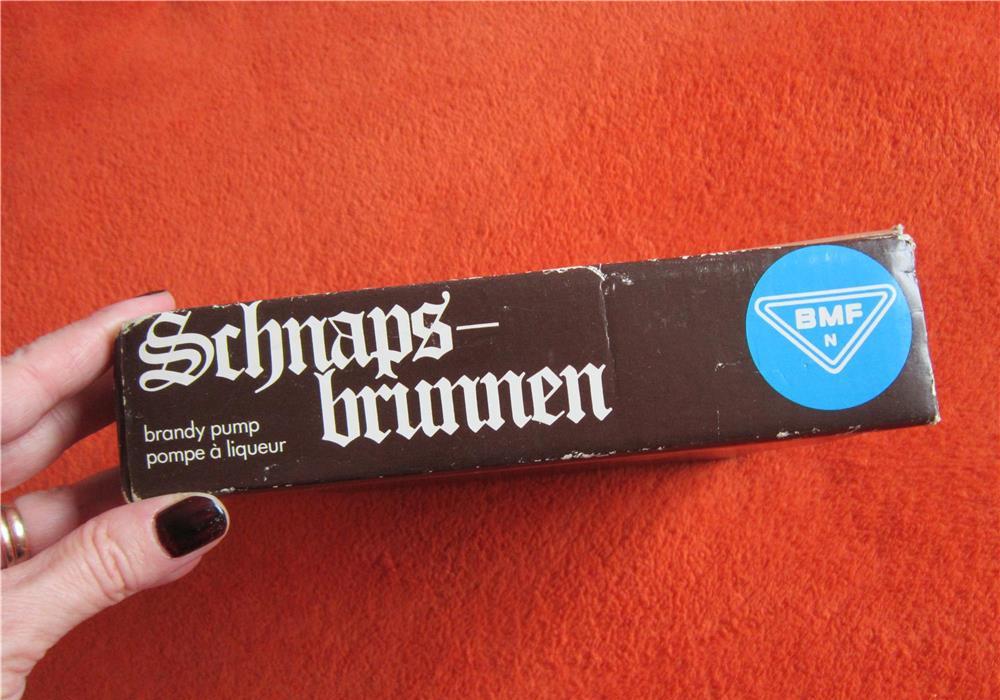 vintage Schnaps, Brandy pump, pompa bauturi-made W.Germany' anii'70