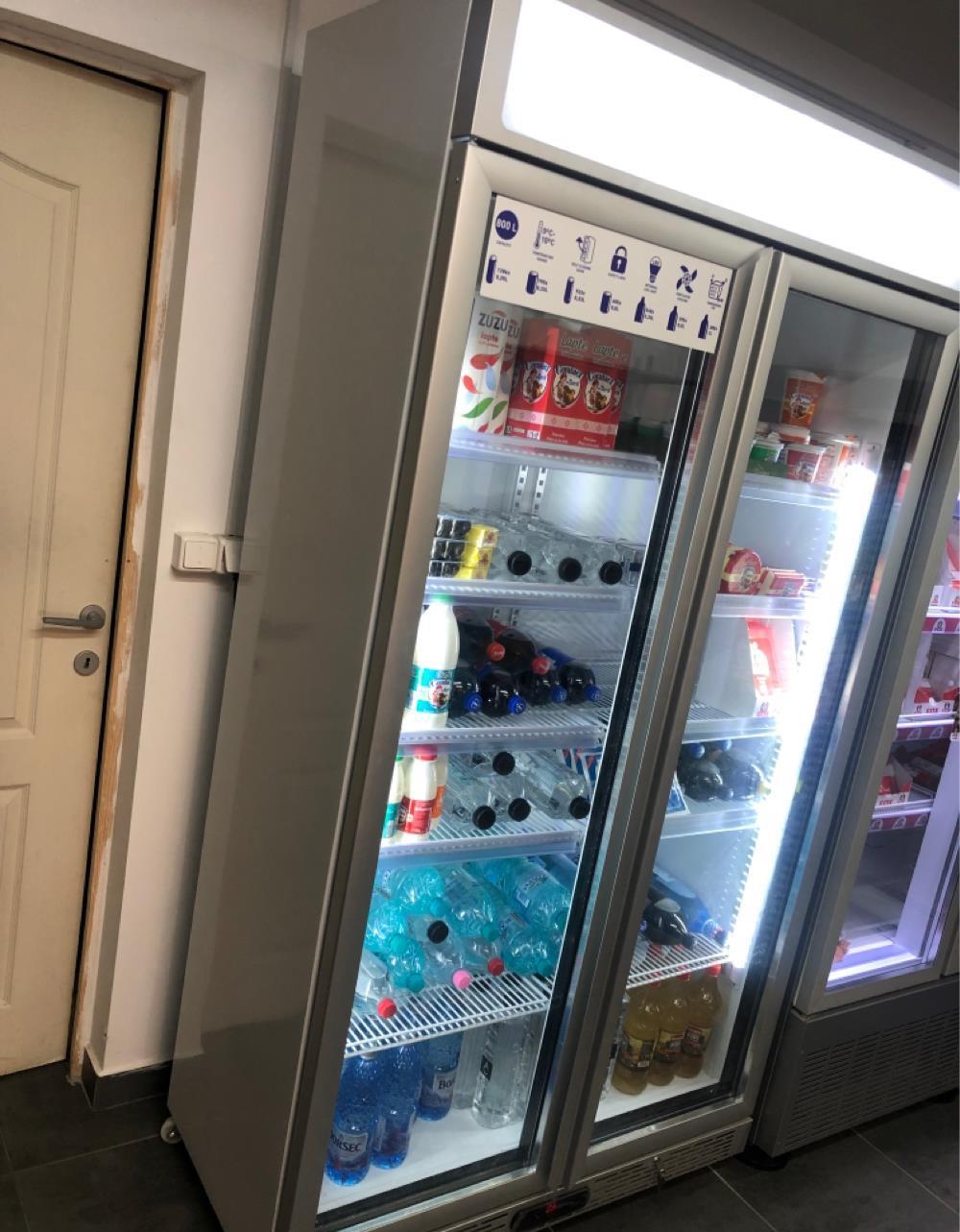 vitrina frigorifica  dubla pentru lactate ugur