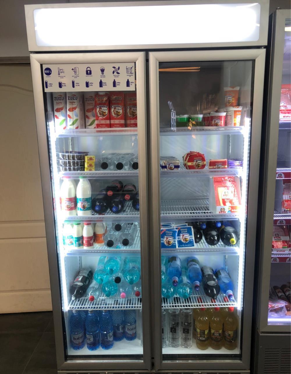 vitrina frigorifica  dubla pentru lactate ugur