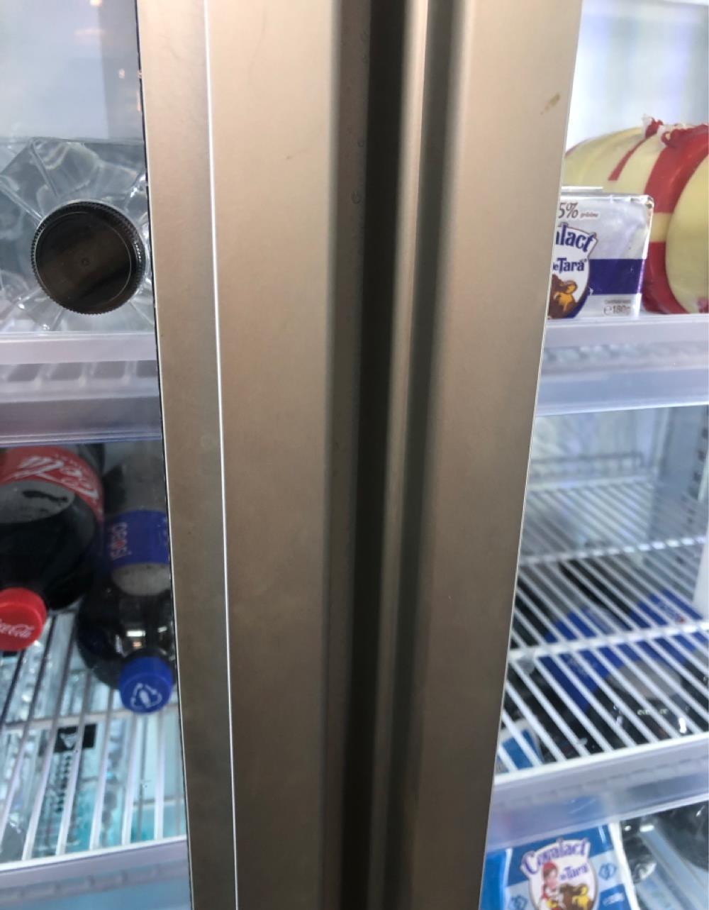 vitrina frigorifica  dubla pentru lactate ugur
