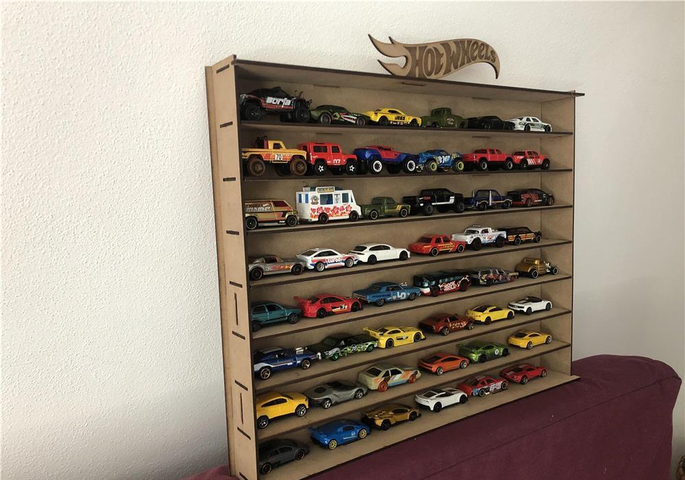 Vitrina / rafturi pt machete masinute HotWheels, Maisto, Burago etc.