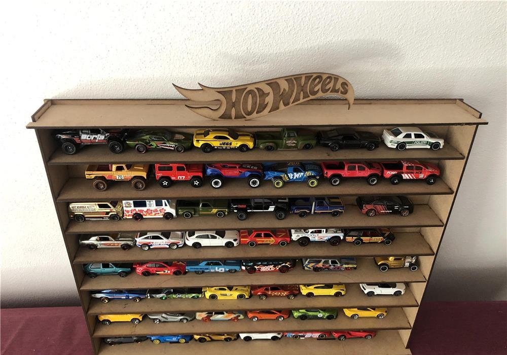Vitrina / rafturi pt machete masinute HotWheels, Maisto, Burago etc.