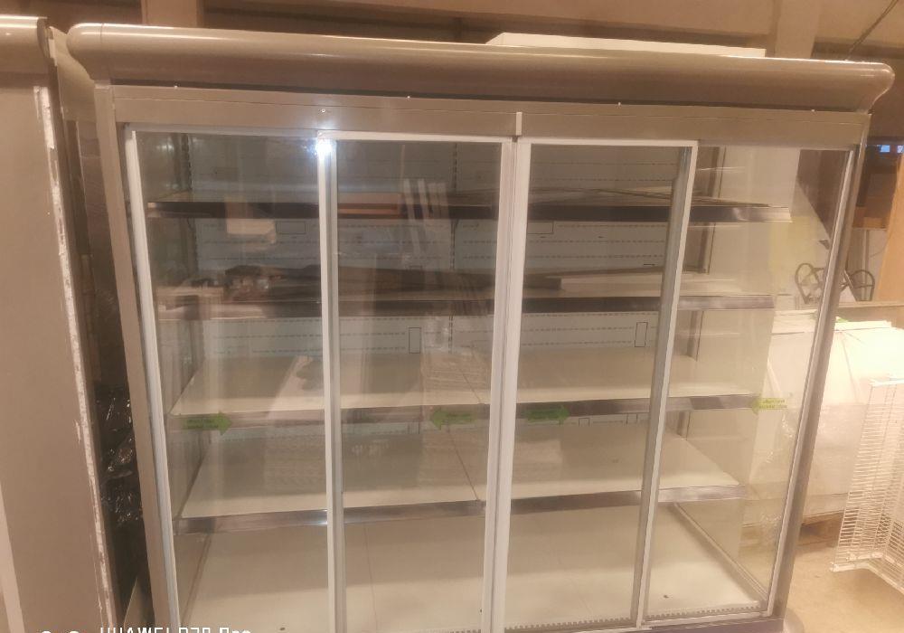 vitrine bauturi