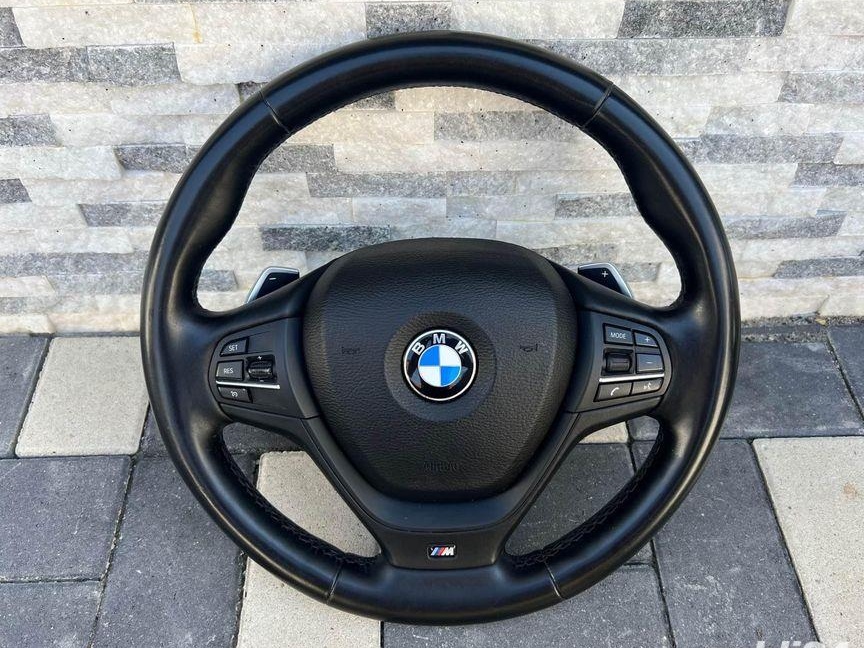 Volan BMW M cu padele
