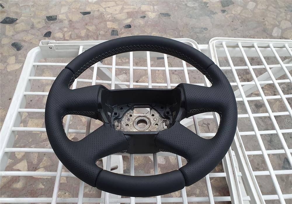 Volane Skoda Octavia / Fabia / Superb / Volkswagen - Piele Perforata