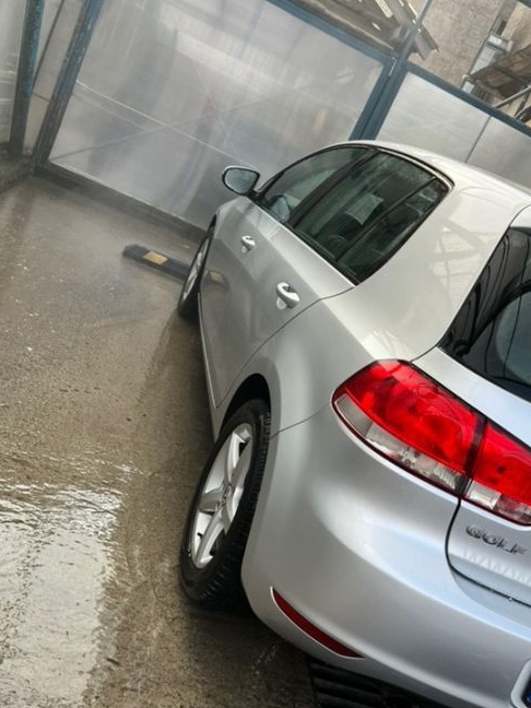 Volkswagen Golf 1.6 TDI