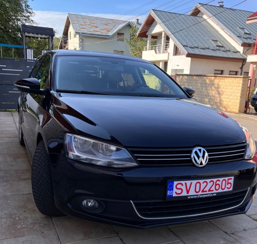 Volkswagen Jetta 1.6 TDI CR DPF DSG