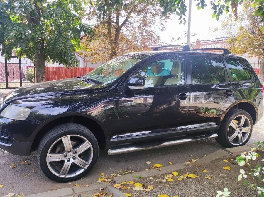 Volkswagen Touareg 2.5 TDI R5 Aut.