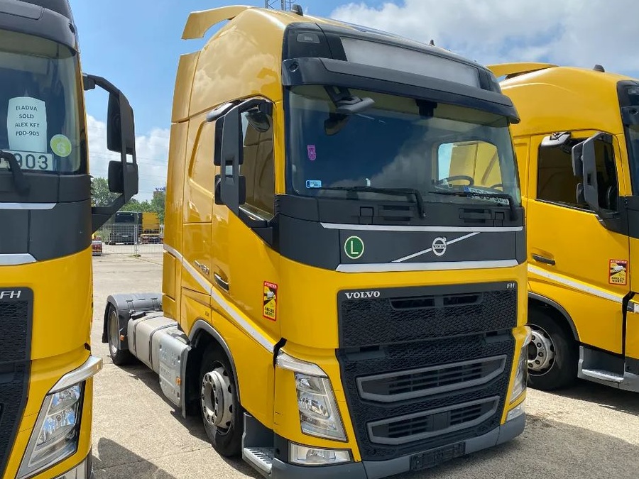 Volvo FH460 mega, avans de la 6.800 EUR