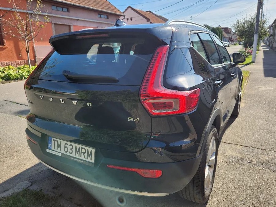 Volvo XC 40 B4 AT8 Mild Hybrid