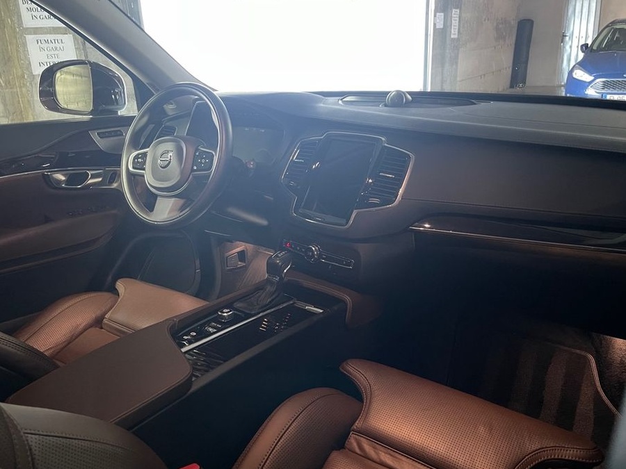 Volvo XC 90 D5 AWD