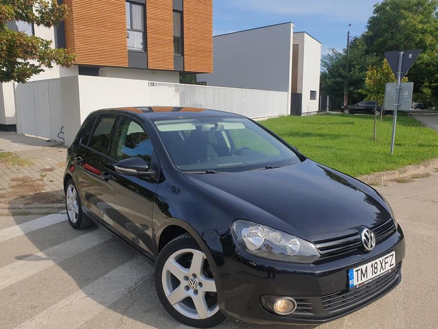 VW GOLF 2013 Hatchback 130.000 km Navi Camera 1,6 TDI