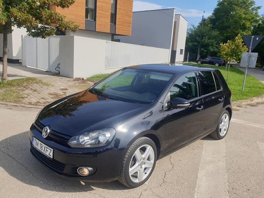 VW GOLF 2013 Hatchback 130.000 km Navi Camera 1,6 TDI