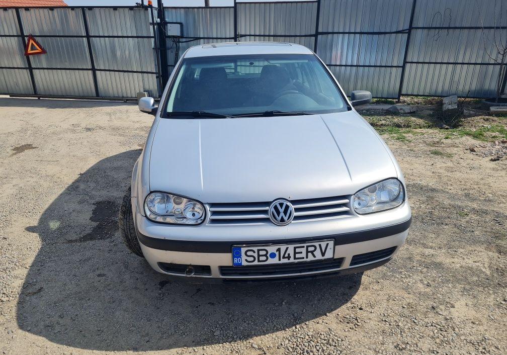 Vw golf 4 1.6 benzina. 750eur