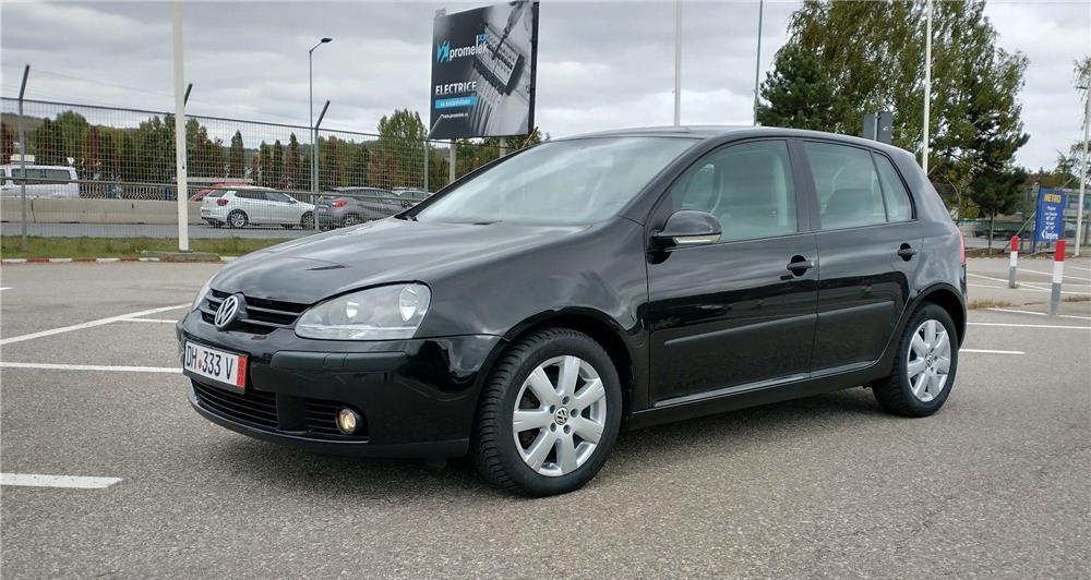VW  GOLF 5 cu 100.000 km Full service Motor 1.6 Benzina  116 CP Klima incalzire scaune