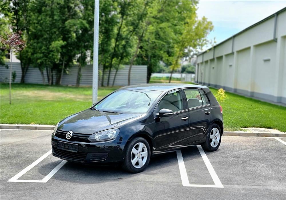 VW Golf 6 1.4MPI NavigatieVW 115.000KM DistribuțieSchimbată DubluClima InteriorImpecabil