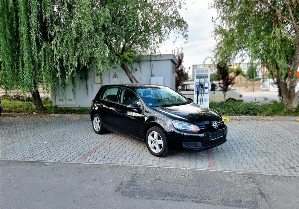 VW Golf 6 1.4MPI NavigatieVW DubluClima InteriorImpecabil Euro5 KmREALI