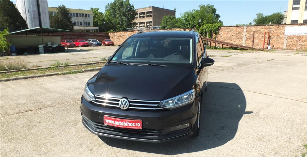 VW Touran Highline 5 Locuri / 2018 Motor 2.0 TDI / 150 CP