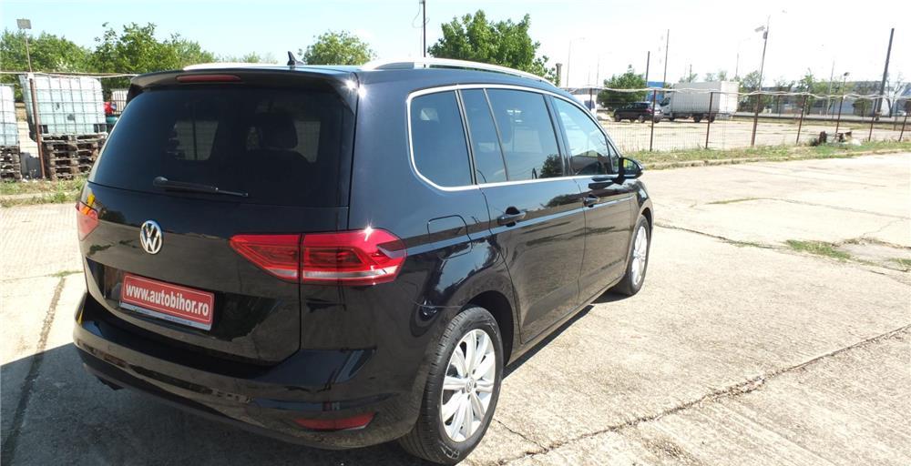 VW Touran Highline 5 Locuri / 2018 Motor 2.0 TDI / 150 CP