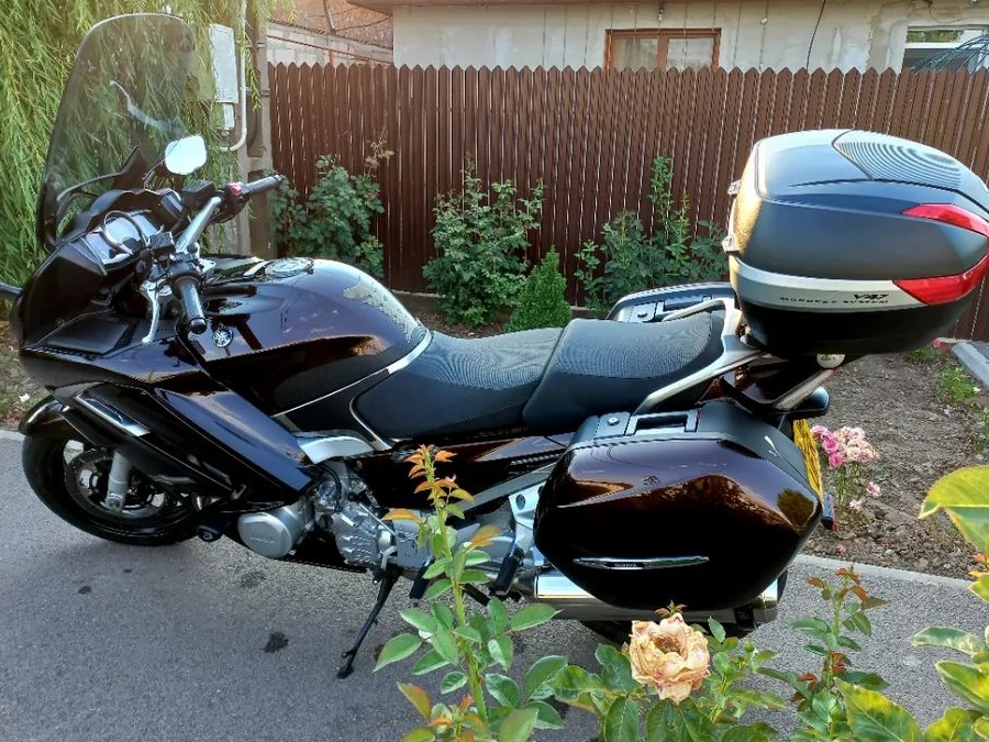 Yamaha FJR