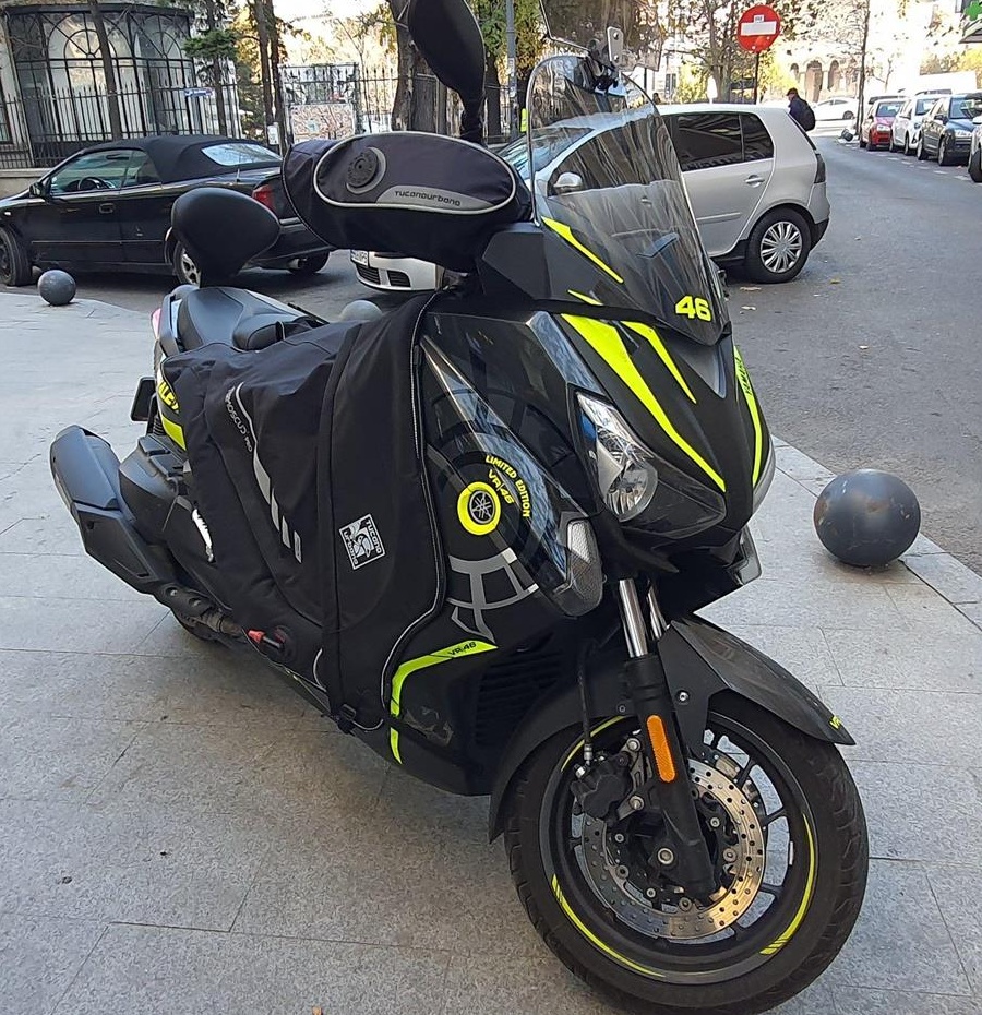 Yamaha X-MAX 400cmc 2017