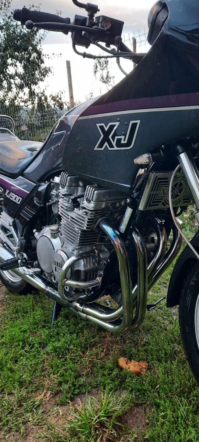 Yamaha XJ900