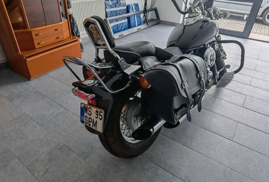 Yamaha XVS