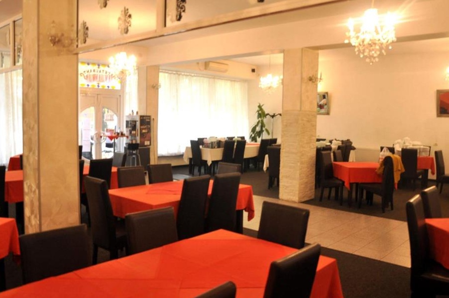 Zona Bogdanestilor - Favorit, spatiu comercial 120 mp