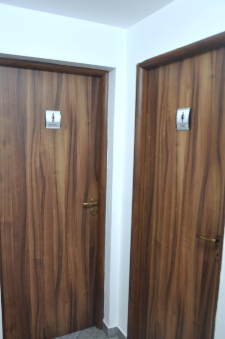 Zona Bogdanestilor - Favorit, spatiu comercial 120 mp