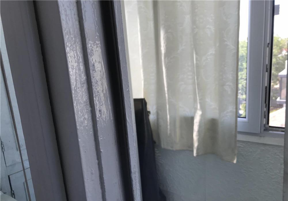 Zona Complex- Olimpia, apartament 2 camere, etaj 3/4, pret 55000 euro negociabil